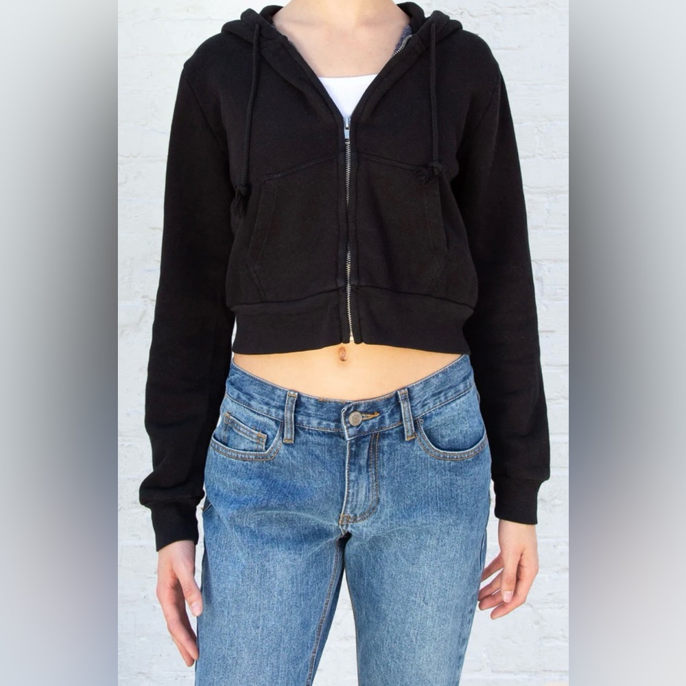 Brandy Melville Cropped Hoodie